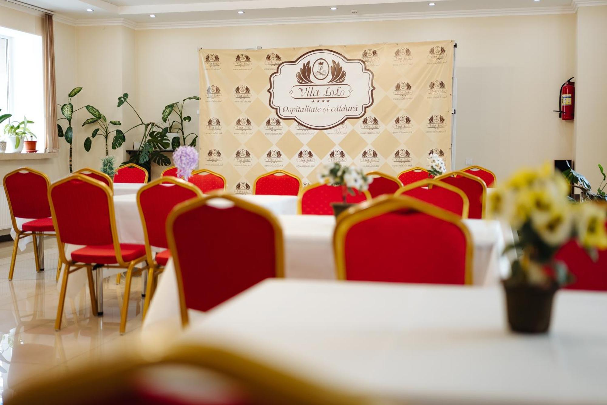 Lolo'S Bliss Hotel تشيسيناو المظهر الخارجي الصورة