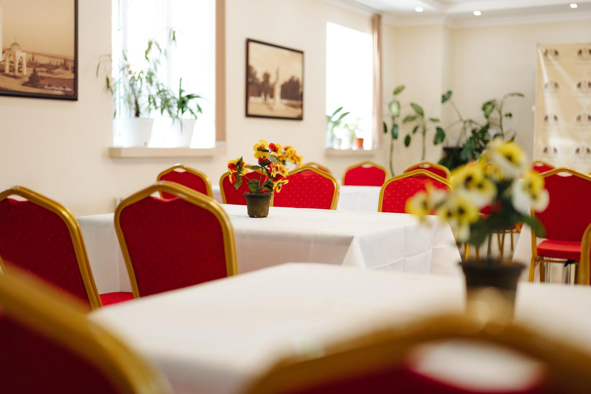 Lolo'S Bliss Hotel تشيسيناو المظهر الخارجي الصورة