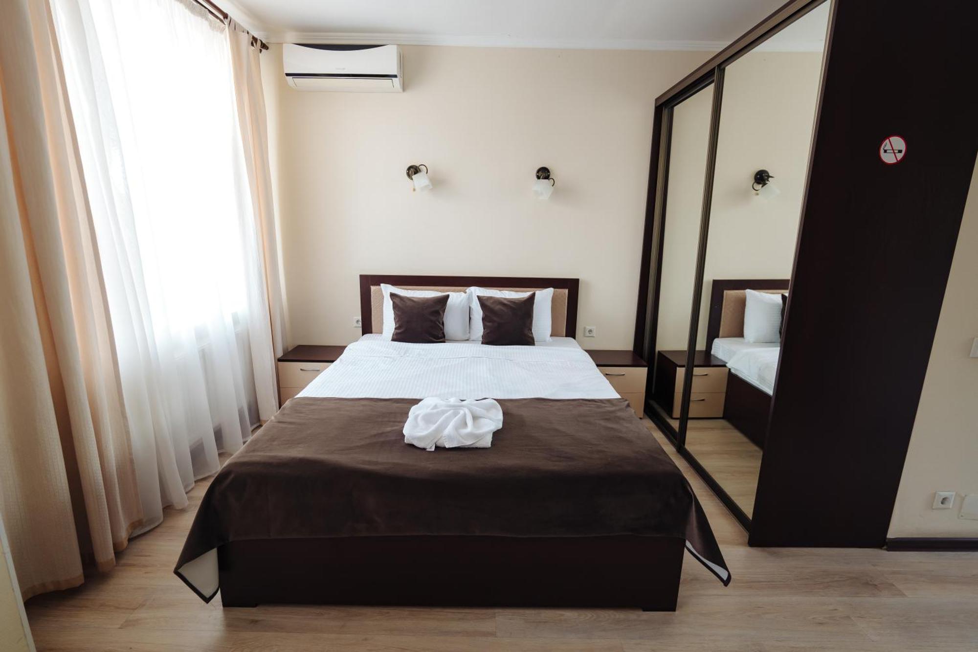 Lolo'S Bliss Hotel تشيسيناو المظهر الخارجي الصورة